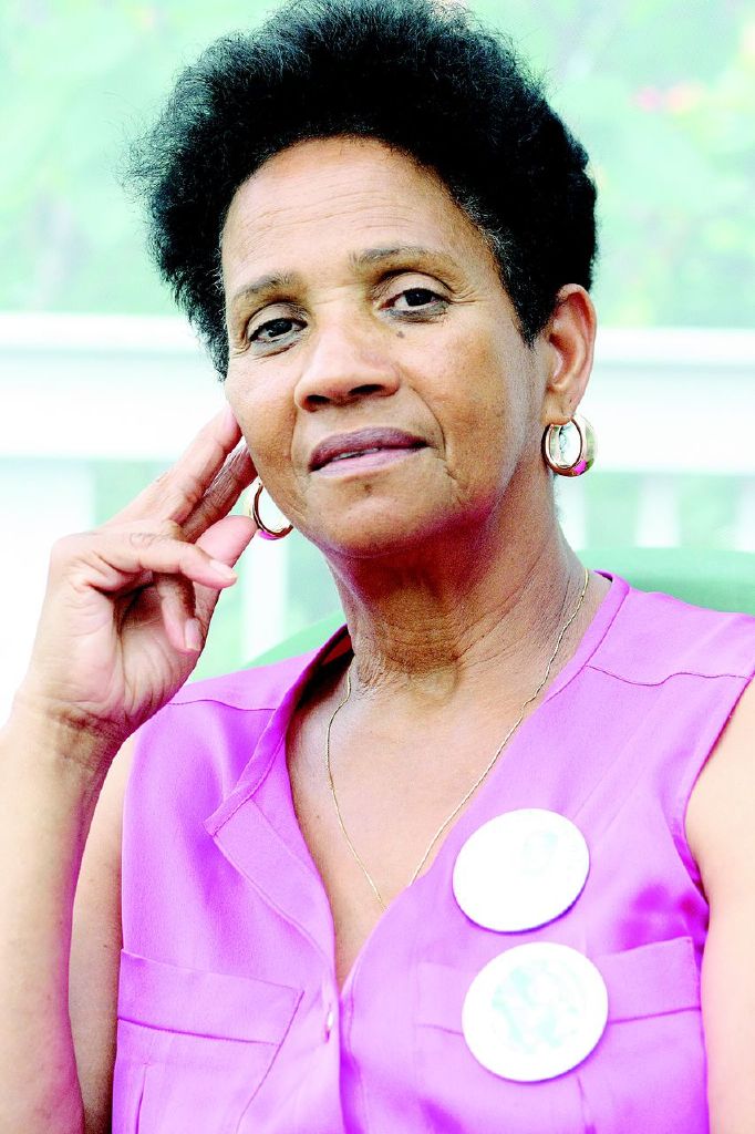 Isaura Mendes’ Rise Above Grief
