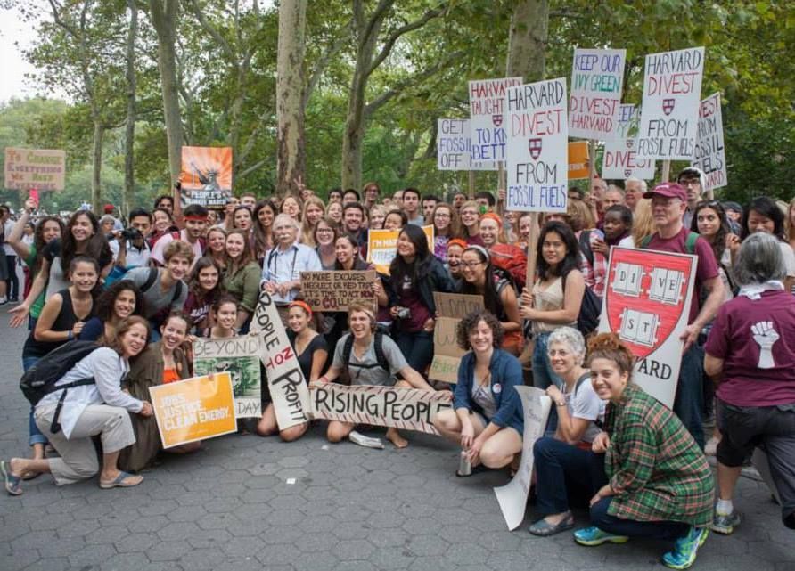 Divest! Harvard Students Challenge Their University’s Fossil-Fuel Investments